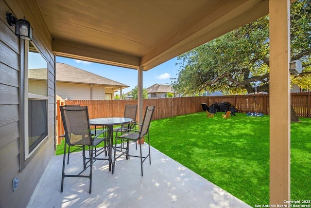 140 Whitetail Pass, San Antonio, TX 78253 - view of patio / terrace featuring outdoor dining area