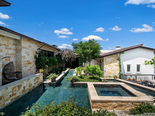 21214 W Tejas Trl, San Antonio, TX 78257 - swimming pool with an in-ground hot tub