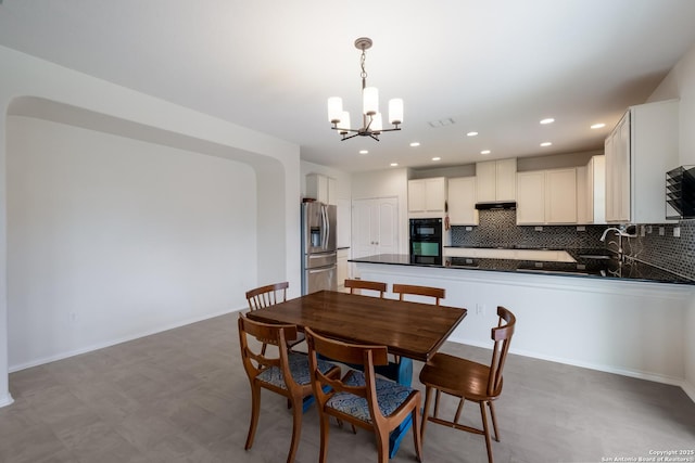 1303 Citlali Sun, San Antonio, TX 78245 - dining room featuring a chandelier, recessed lighting, and baseboards