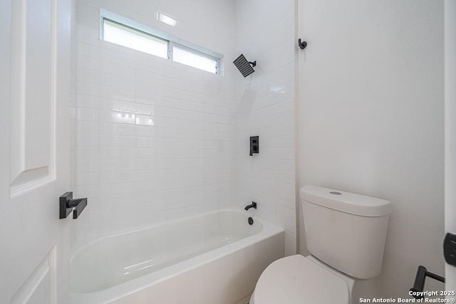 17338 Fountain Mist, San Antonio, TX 78248 - full bathroom with toilet and  shower combination