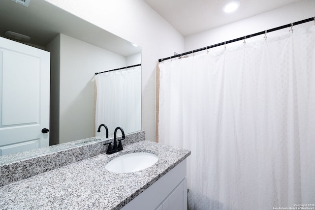 31575 Meander, Bulverde, TX 78163 - full bath with vanity and recessed lighting