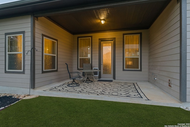 view of patio featuring covered porch