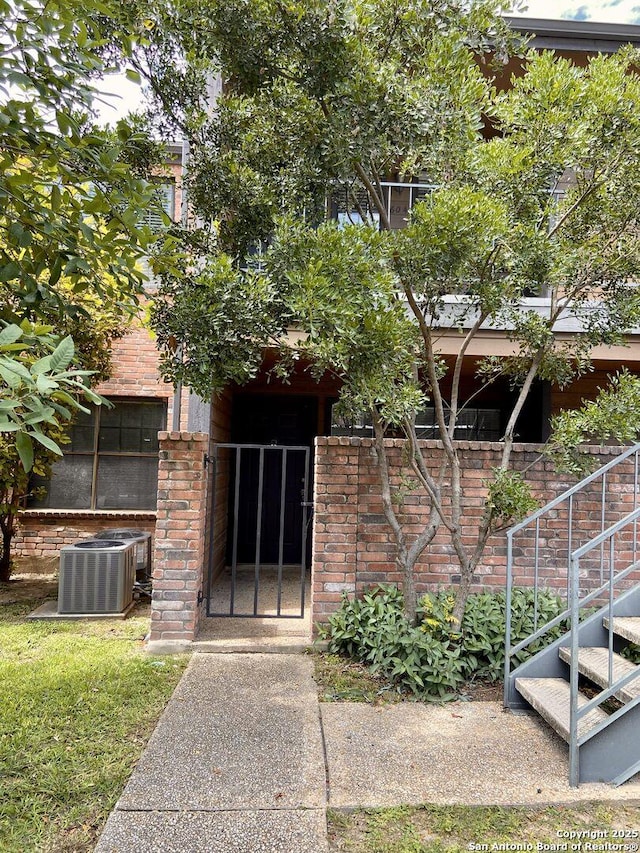 4803 Hamilton Wolfe Rd, San Antonio, TX 78229 - view of property featuring central AC unit