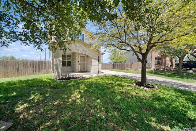 623 Cherokee, New Braunfels, TX 78132 - view of front facade featuring brick siding
