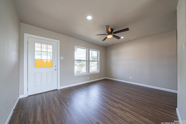 4915 Clark, San Antonio, TX 78223 - entrance foyer with a ceiling fan, healthy amount of natural light, baseboards, and recessed lighting