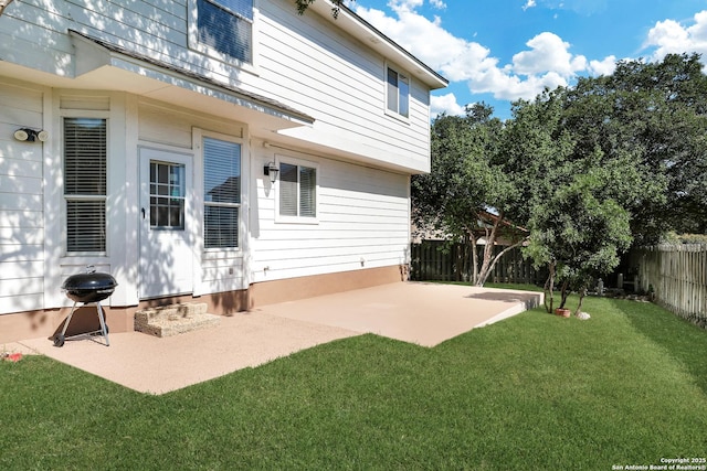 20607 Wild Spgs, San Antonio, TX 78258 - back of house with a patio