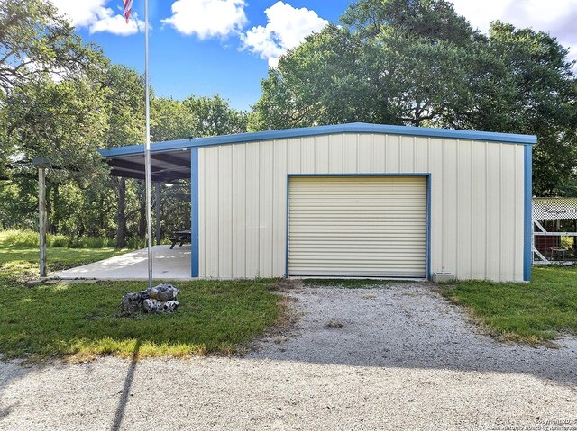 661 Abels Way, Canyon Lake, TX 78133 - view of detached garage