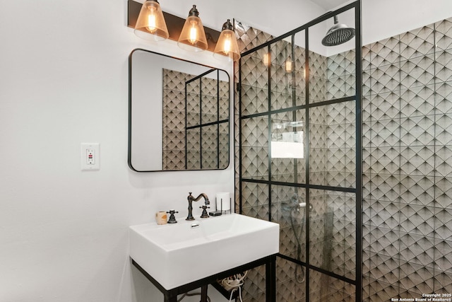 241 W Elsmere, San Antonio, TX 78212 - full bathroom featuring a tile shower and a sink
