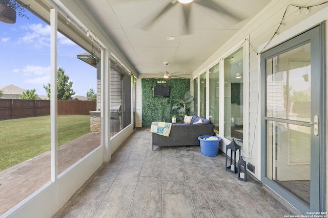 8823 Hideout, San Antonio, TX 78254 - sunroom with ceiling fan