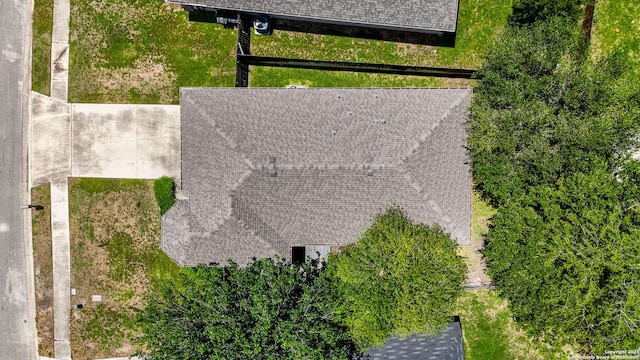 2253 Hidden Mdw, New Braunfels, TX 78130 - aerial view of property and surrounding area