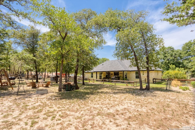 184 Great Oaks Ln, Vernia, TX 78121 - view of yard with fence