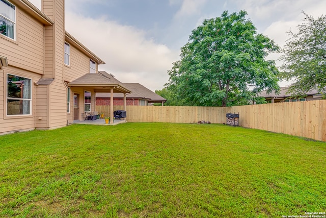 214 Ridge Blf, Cibolo, TX 78108 - view of yard featuring a patio