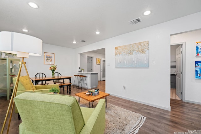 351 Barbara, San Antonio, TX 78216 - living room featuring wood finished floors, recessed lighting, and baseboards