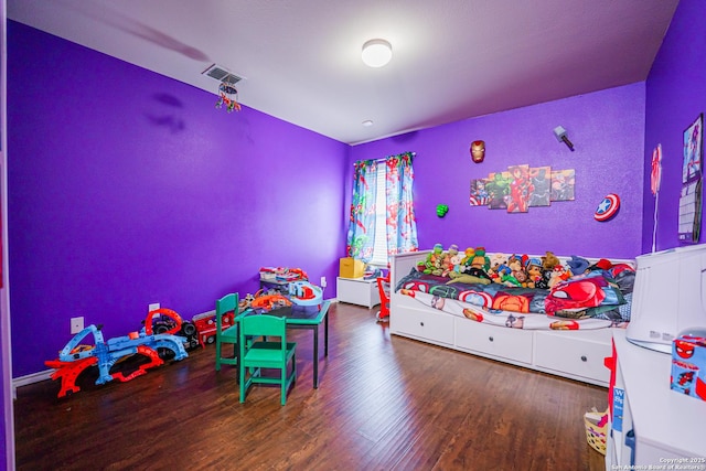 10715 Palomino, San Antonio, TX 78254 - bedroom with wood finished floors
