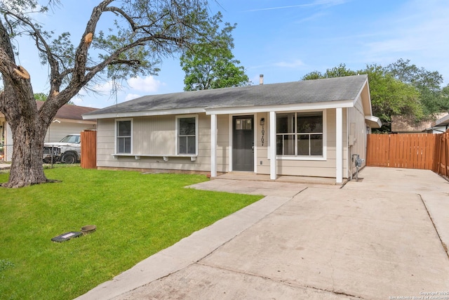 10707 Musket, San Antonio, TX 78224 - view of front of home with roof with shingles and covered porch