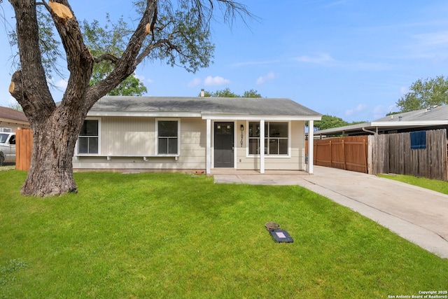 10707 Musket, San Antonio, TX 78224 - ranch-style home with driveway