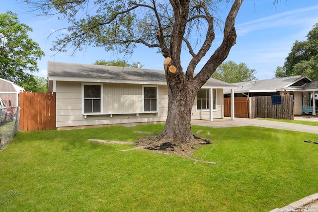 10707 Musket, San Antonio, TX 78224 - ranch-style home with a patio area and roof with shingles