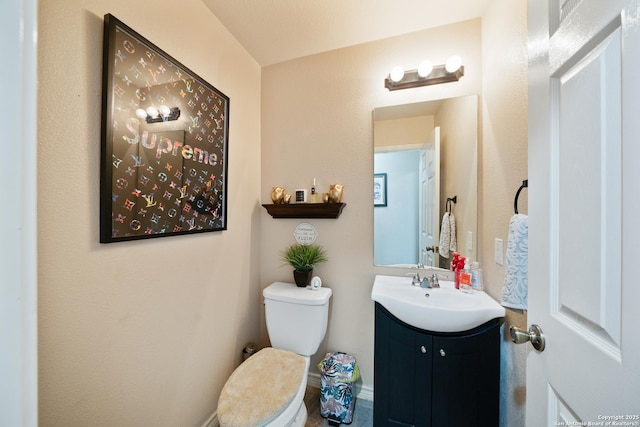 15206 Redbird Mnr, San Antonio, TX 78253 - bathroom with toilet and vanity