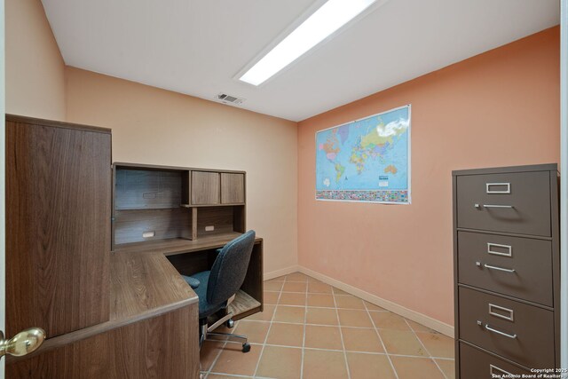 388 Oak, Pipe Creek, TX 78063 - office area featuring baseboards and light tile patterned flooring