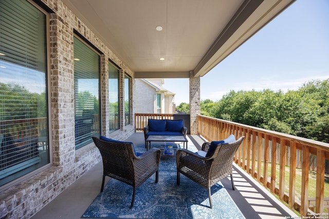 807 Swenson Rnch, San Antonio, TX 78245 - balcony featuring outdoor lounge area