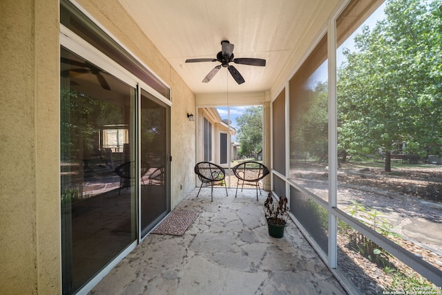 12518 Cascade Hls, San Antonio, TX 78253 - sunroom featuring a ceiling fan