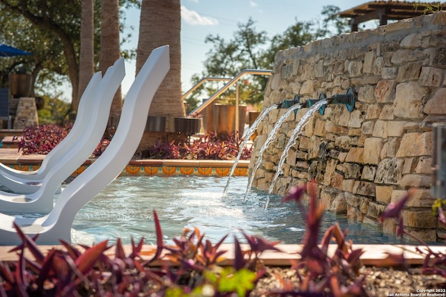 103 Valencia, Boerne, TX 78006 - view of swimming pool