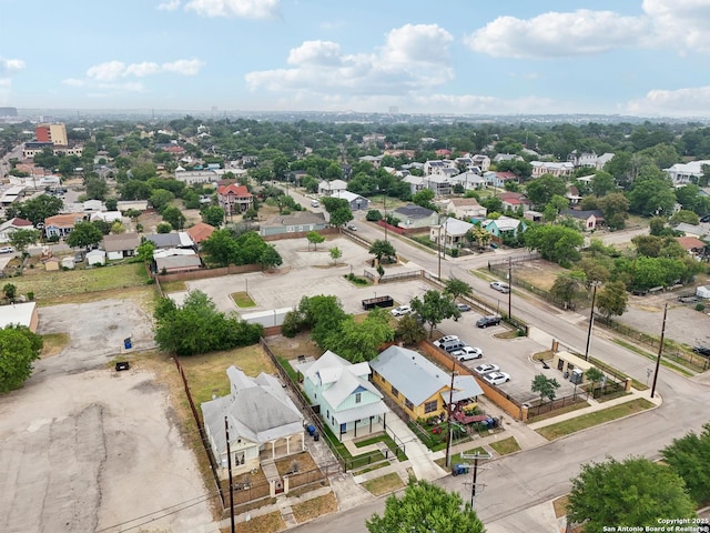 621 Center St, San Antonio, TX 78202 - aerial perspective of suburban area