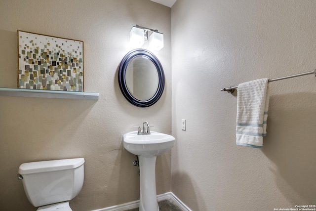 9838 Trendwood, San Antonio, TX 78250 - half bath with toilet
