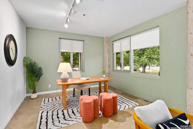 1115 S Alamo St Unit 2211, San Antonio, TX 78210 - office with track lighting