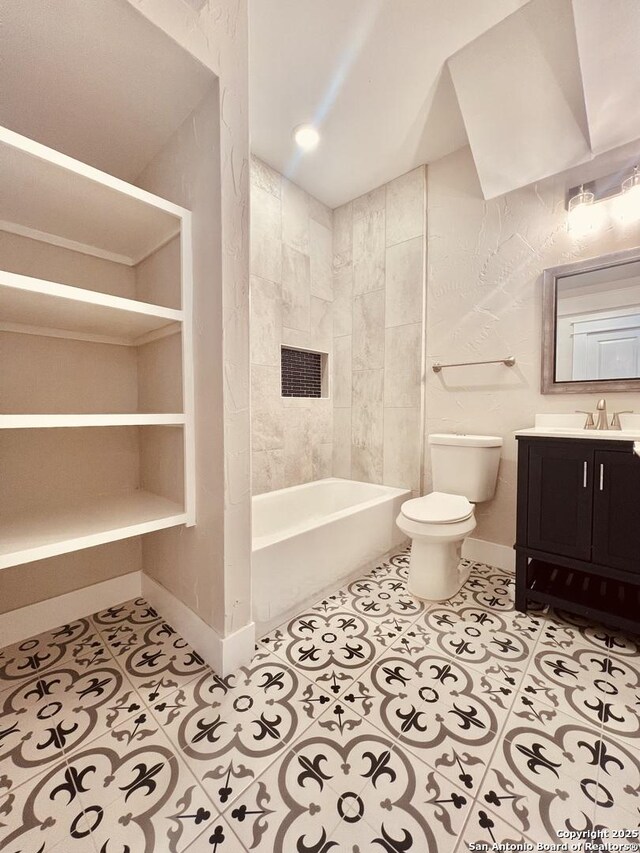 424 Club Dr, San Antonio, TX 78201 - bathroom featuring toilet, tile patterned floors, vanity, and baseboards