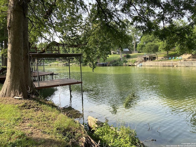 326 Riverview, Mcqueeney, TX 78123 - dock area with a water view