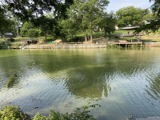 326 Riverview, Mcqueeney, TX 78123 - water view