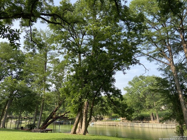 326 Riverview, Mcqueeney, TX 78123 - water view