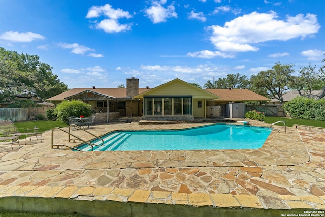 430 Yosemite Dr, San Antonio, TX 78232 - view of swimming pool featuring a fenced backyard and a patio area