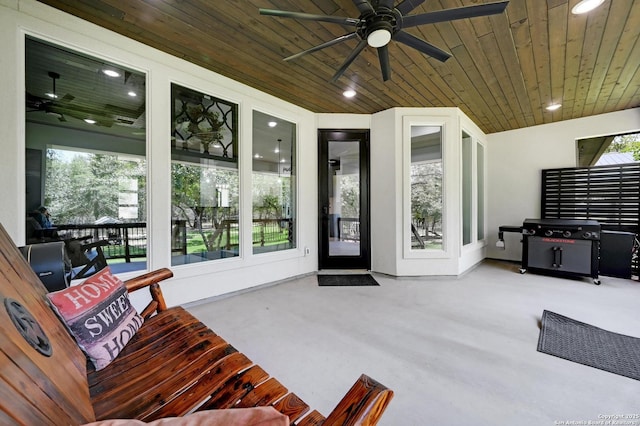 149 Chisum Ln, Vernia, TX 78121 - entrance to property featuring a ceiling fan and stucco siding