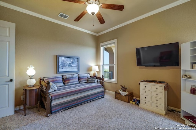 286 Settlers, Comfort, TX 78013 - bedroom featuring crown molding, carpet floors, baseboards, and ceiling fan