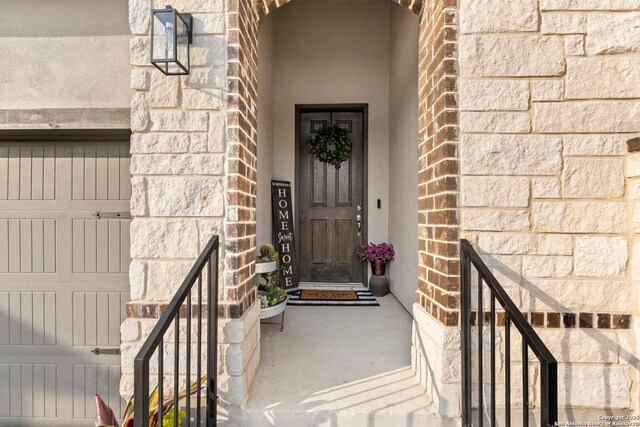 1527 Balcones Fault, New Braunfels, TX 78132 - property entrance with brick siding
