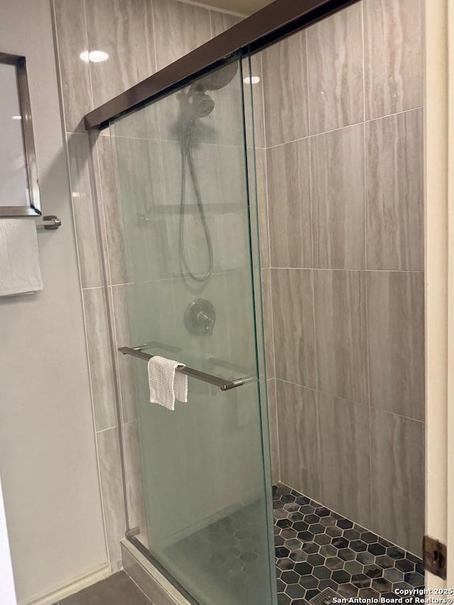 5739 Spring Moon, San Antonio, TX 78247 - bathroom featuring a stall shower