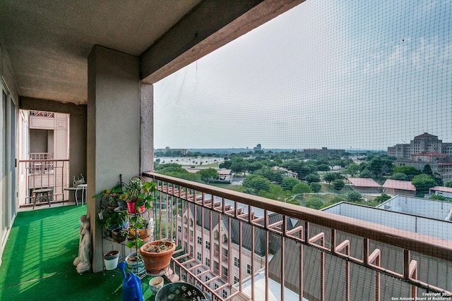 1 Towers Park Ln Unit 907, San Antonio, TX 78209 - balcony featuring a city view