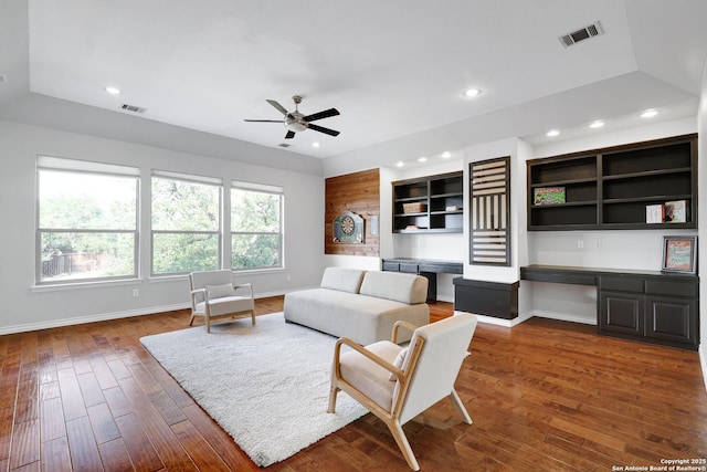 7 Caleb Cir, San Antonio, TX 78258 - living area featuring recessed lighting, baseboards, ceiling fan, and dark wood finished floors