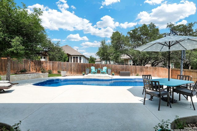 27210 Camellia, Boerne, TX 78015 - view of swimming pool with a patio, a fenced backyard, and outdoor dining area