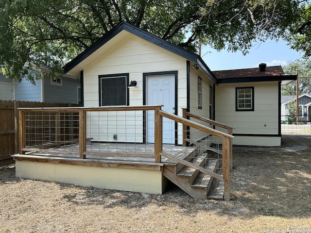 270 Oelkers, San Antonio, TX 78204 - view of front of home with fence