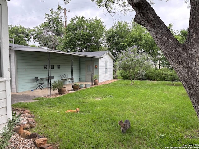 345 Westminster, San Antonio, TX 78228 - view of grassy yard