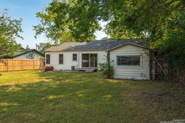 702 Baker, Seguin, TX 78155