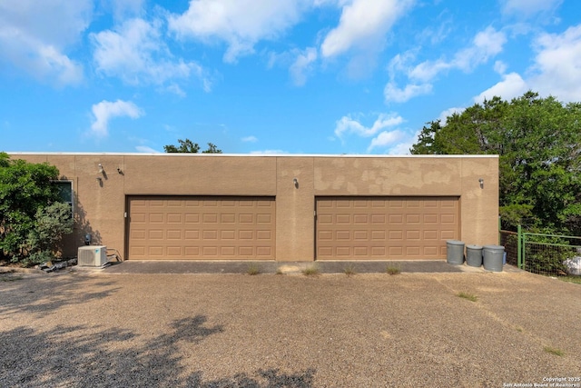 3619 Running Spgs, San Antonio, TX 78261 - view of garage