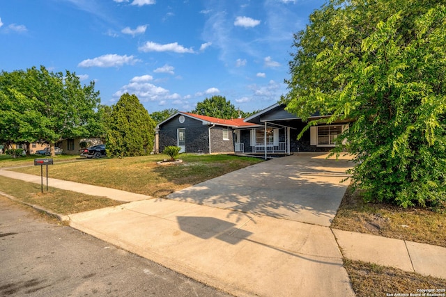 7626 Westfield, San Antonio, TX 78227 - view of front of property featuring a porch, driveway, and a front yard