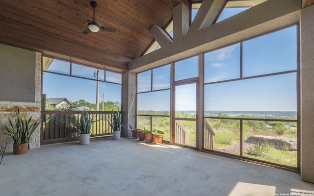 22793 N Cranes Mill Rd, Canyon Lake, TX 78133 - unfurnished sunroom featuring ceiling fan, plenty of natural light, and lofted ceiling
