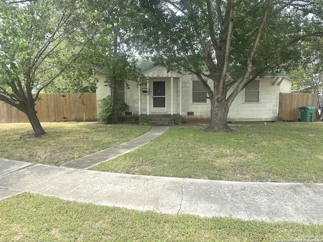 162 New Hvn, San Antonio, TX 78209 - view of front facade
