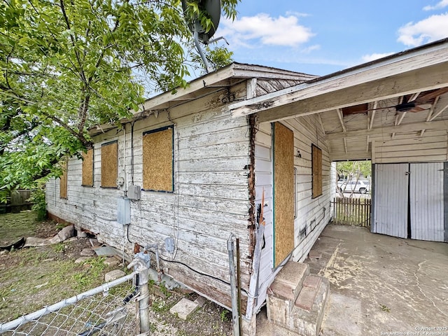 235 Notre Dame, San Antonio, TX 78228 - view of property exterior featuring fence