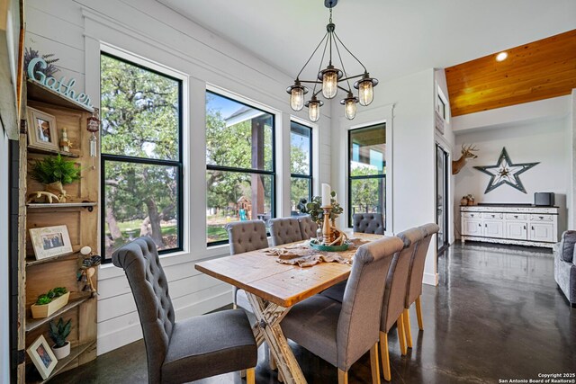340 Warbler, Spring Branch, TX 78070 - dining area featuring a chandelier, finished concrete flooring, and recessed lighting